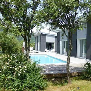https://gte-moderne-en-drme.hotels-rhonealpes.com