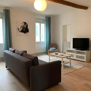https://elegant-appartement-t3-hypercentre-de-mazamet.midi-pyreneeshotels.com