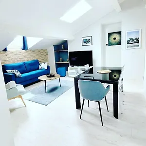 Location T3 A Apartment