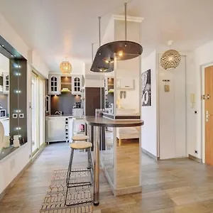 Beautiful 28m2 With Balcony Appartement